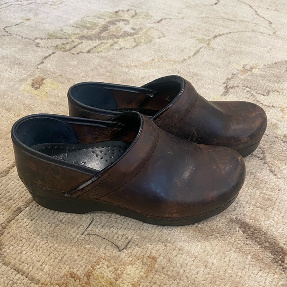 Dansko Clog Brown 37 - Picture 5 of 5